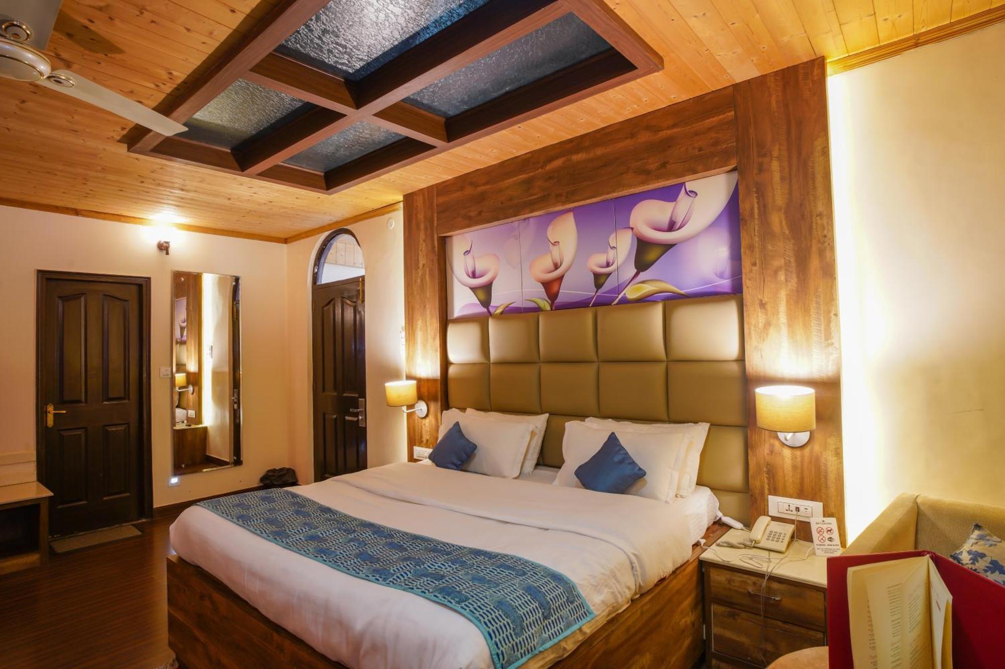 Vilasa Lall Ji Resort Dalhousie Exteriör bild
