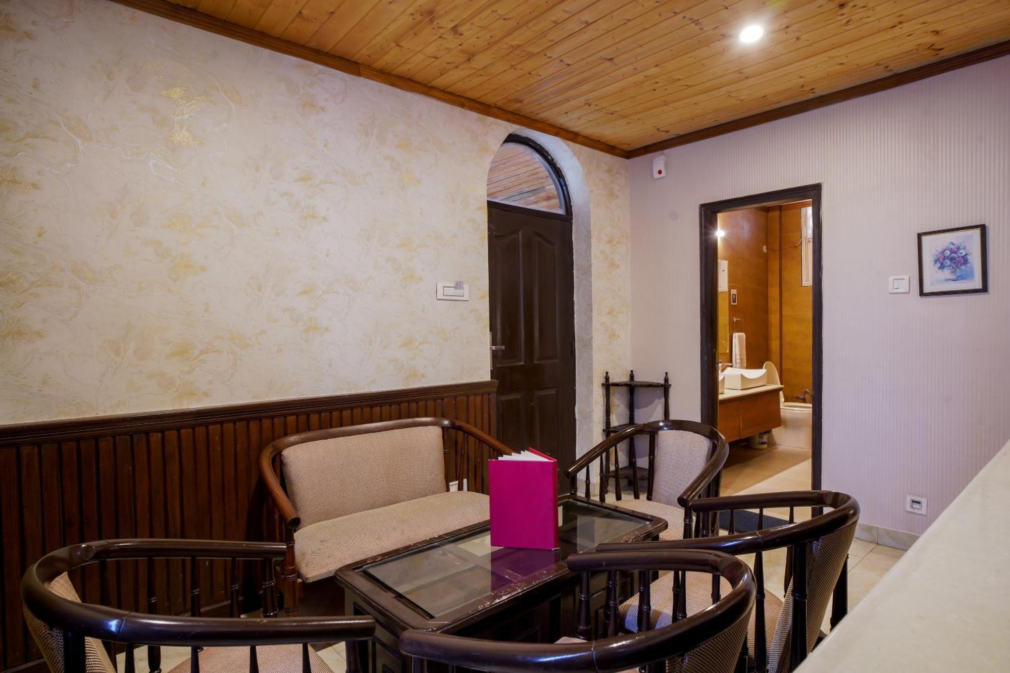 Vilasa Lall Ji Resort Dalhousie Exteriör bild