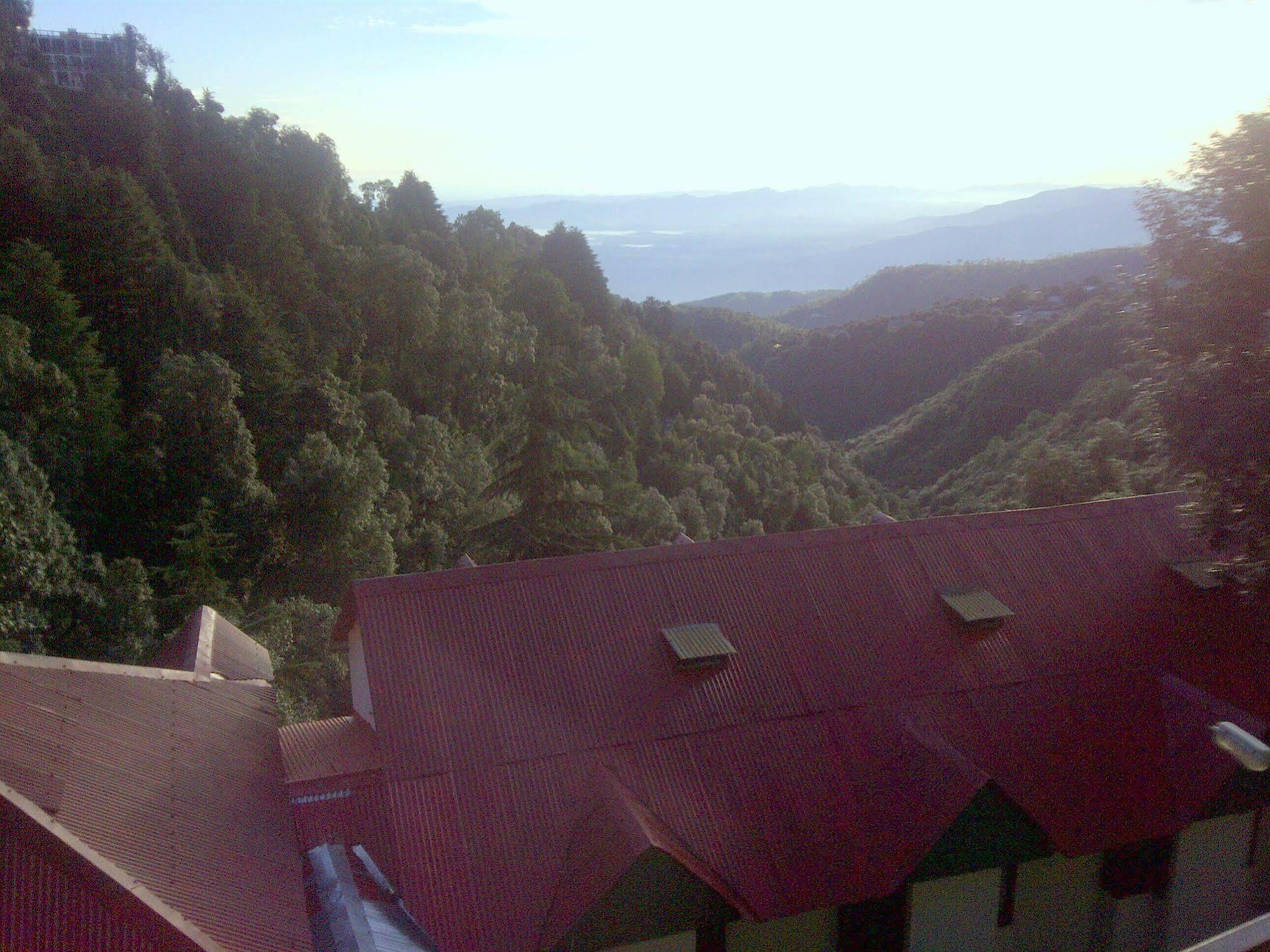 Vilasa Lall Ji Resort Dalhousie Exteriör bild